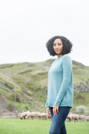 Dominy Pullover | Knitting Pattern by Gudrun Johnston