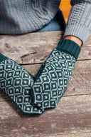 Marquam Mittens | Designed by Véronik Avery | Brooklyn Tweed